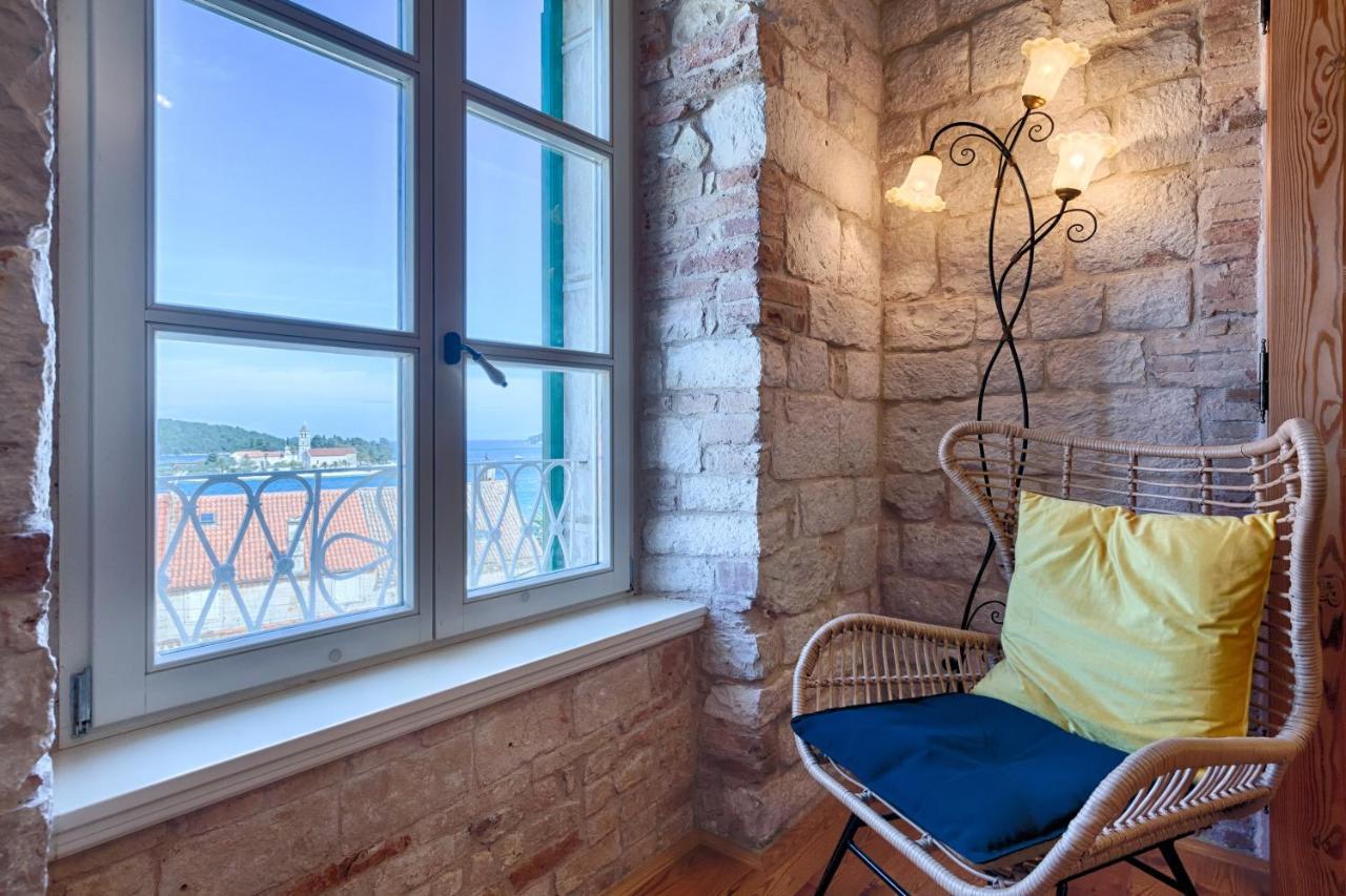 Apartment Lilly Vis Ngoại thất bức ảnh